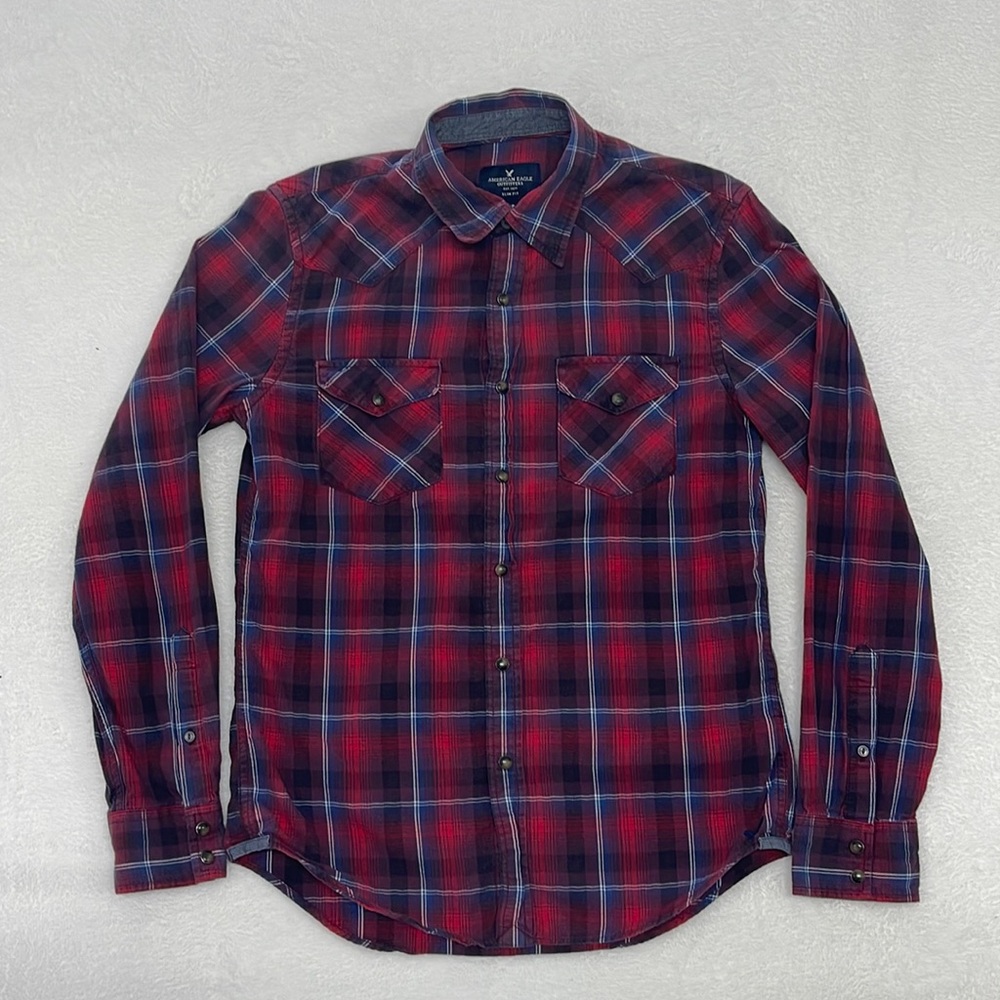 American Eagle Mens Slim Fit Red Plaid Pearl Snap Long Sleeve Shirt sz Small